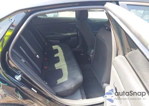 2025 Hyundai Elantra Sel Sport z USA, uszkodzony, nr VIN KMHLM4DG9SU972767